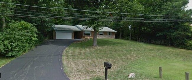 Building Photo - 5720 Old Pfeiffer Ln