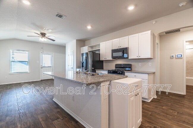 Building Photo - 11902 Mulberry Creek