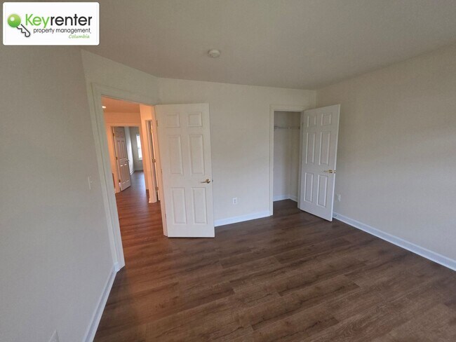 Building Photo - Beautiful 4-Bedroom Home in New Market – Hardwood Floors, Modern Kitchen, 2-Car Garage & Yard Car...