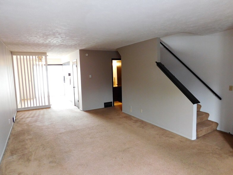 The Pines at Q Plaza Apartments 8633 Q Plz Omaha NE 68127 Apartment Finder