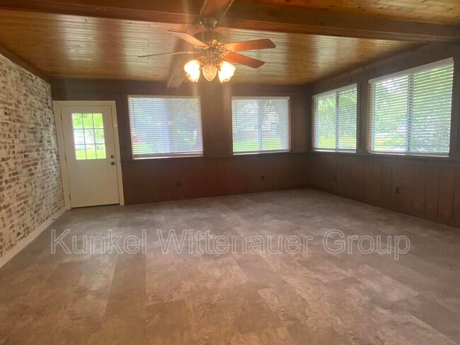 Building Photo - 101 Fox Creek Rd