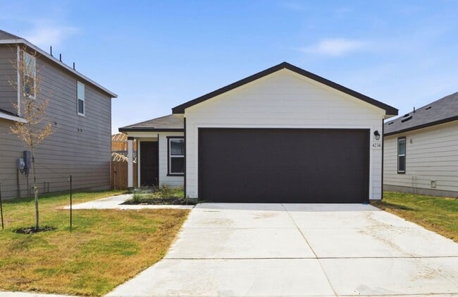 Building Photo - 4234 Harper Lee Ln
