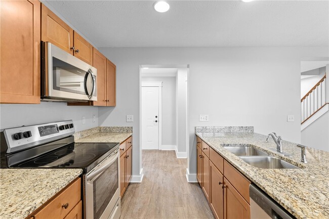 Building Photo - 7149 Challenger Cir