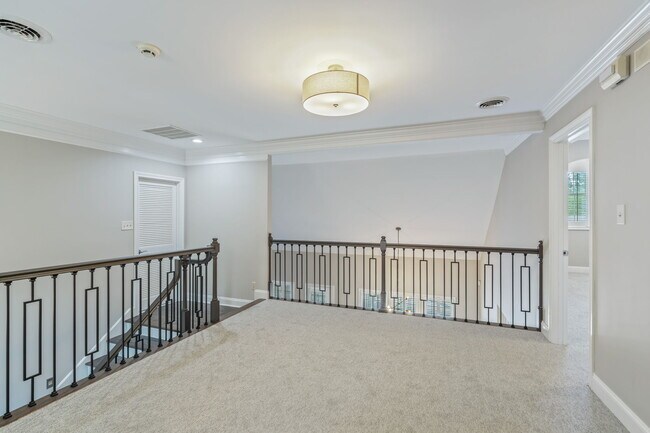 Building Photo - 9230 Honors Way