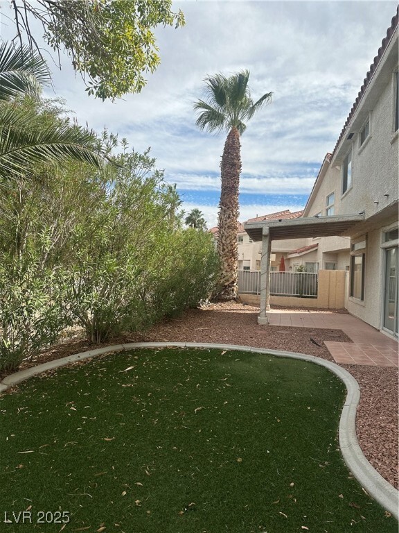 Building Photo - 5112 Forest Oaks Dr