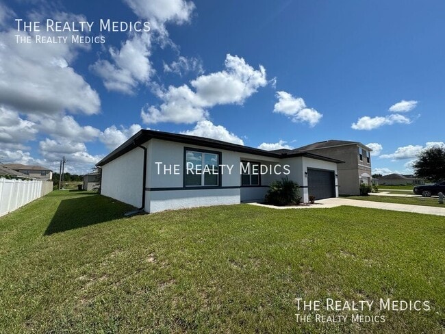 Building Photo - 2226 Rock Dr