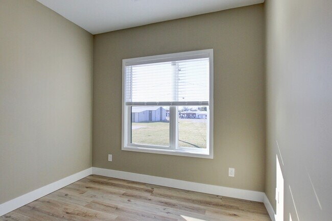 Building Photo - 102 Rosenwald St