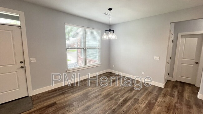 Building Photo - 3 Mallow Ln