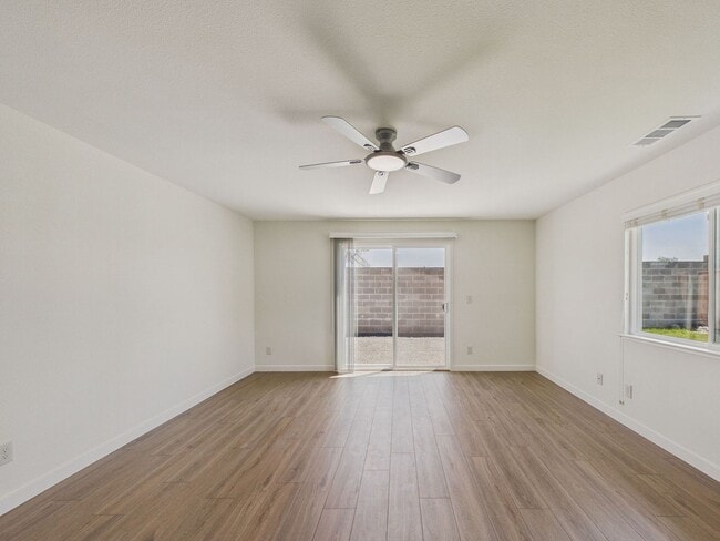 Building Photo - COMPLETELY BRAND NEW HOUSE from ground up! Available NOW $5,300