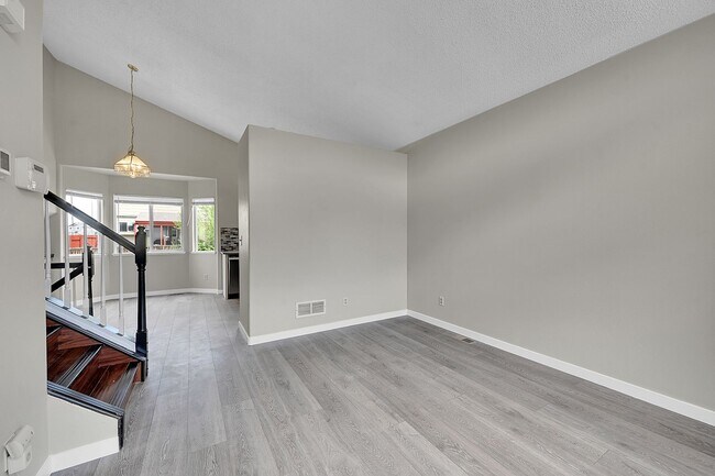 Building Photo - 7732 Middle Bay Way
