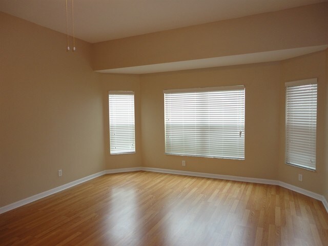 Building Photo - 5402 Coral Shell Way