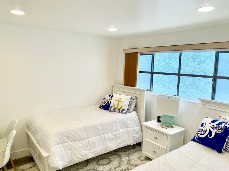 2nd Bedroom - 18203 Coastline Dr