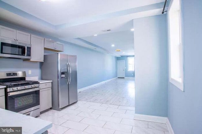 Building Photo - 4013 Edmondson Ave