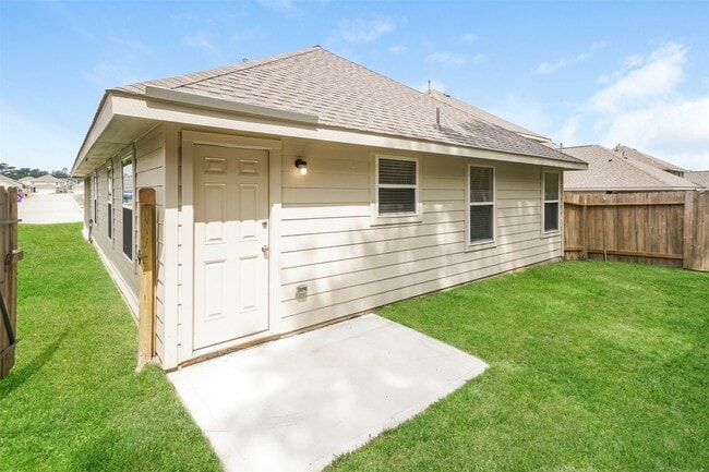 Building Photo - 14056 Lahontan Dr