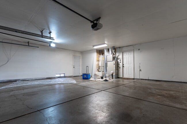 Building Photo - 1228 Demeo St
