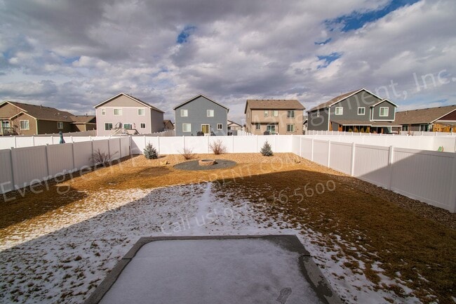 Building Photo - 1826 Ruddlesway Dr