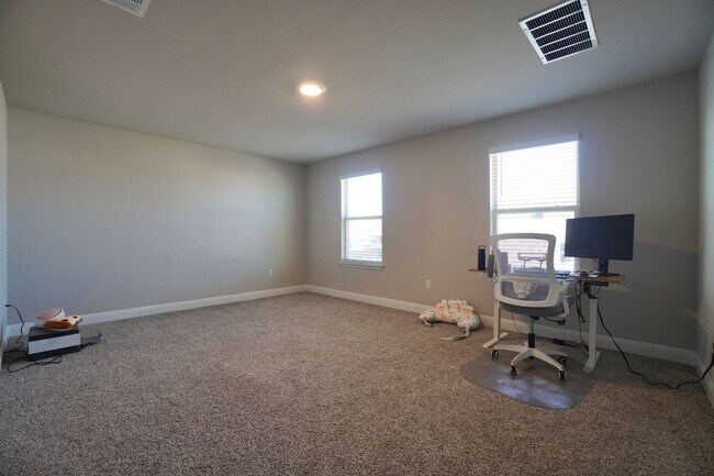 Building Photo - 16716 Casa Anna Dr.