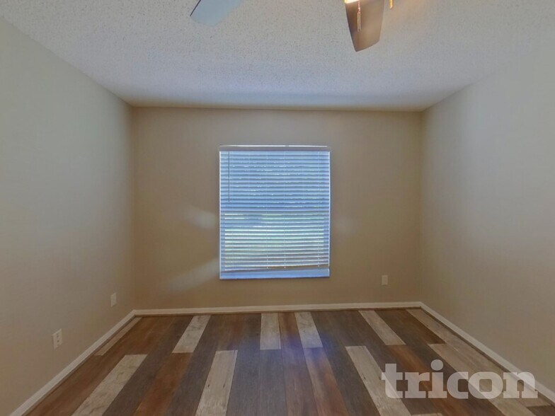 Building Photo - 13235 Moonflower Ct