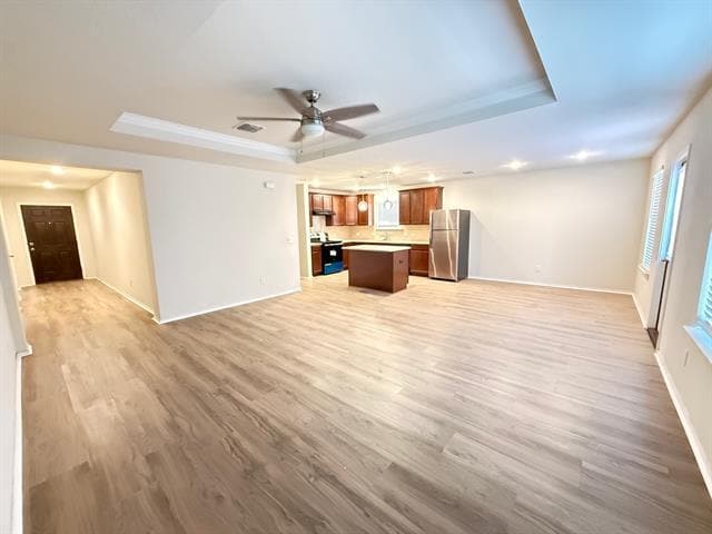 Building Photo - 6016 Anchors Landing Pass