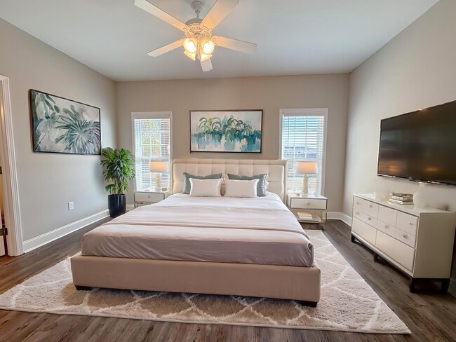 Building Photo - 35 Grove Cir