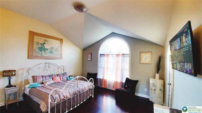 Building Photo - 5145 White Birch Dr