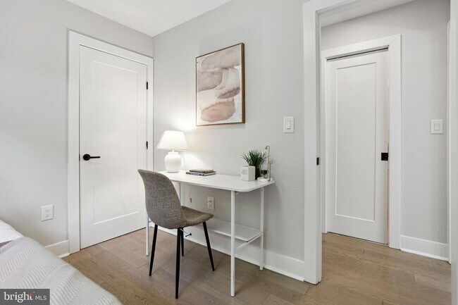 Building Photo - Welcome to this Modern 2BR/2BA condo located in Brookland