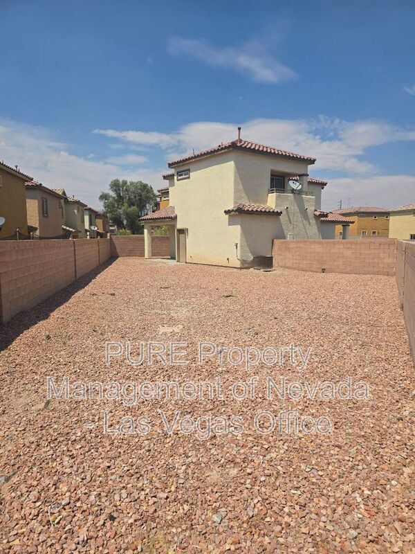 Building Photo - 6109 N Blue Luna St