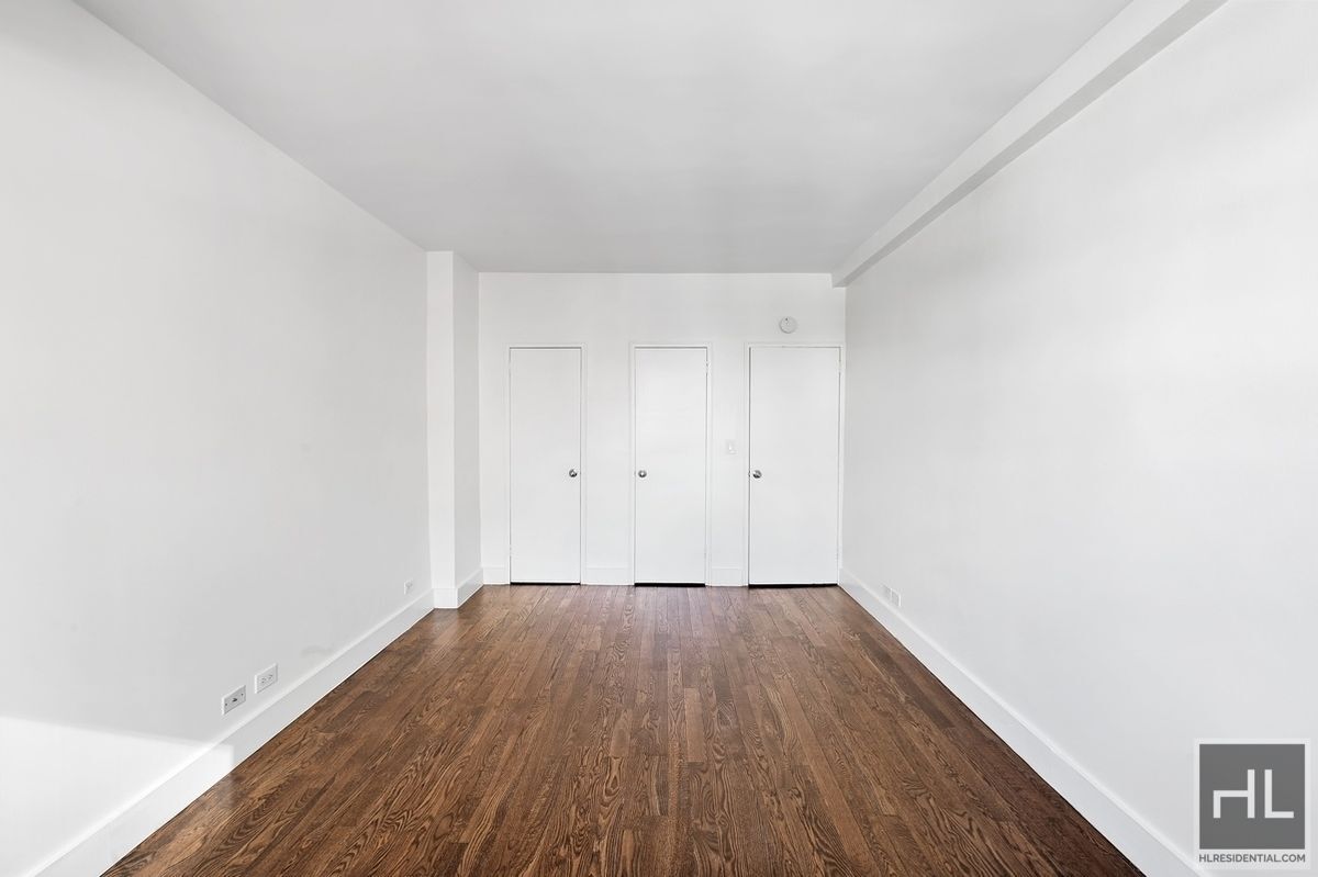 Building Photo - EAST 63 STREET