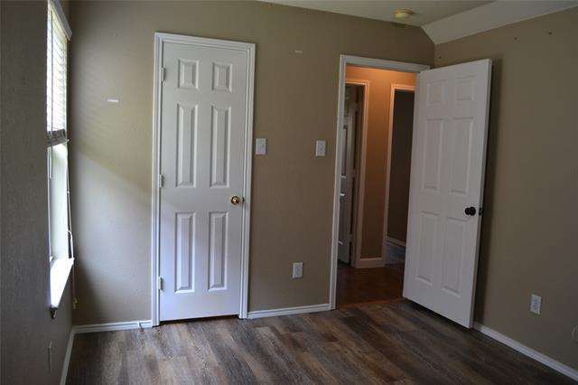 Building Photo - 6005 Hidden Pine Ln