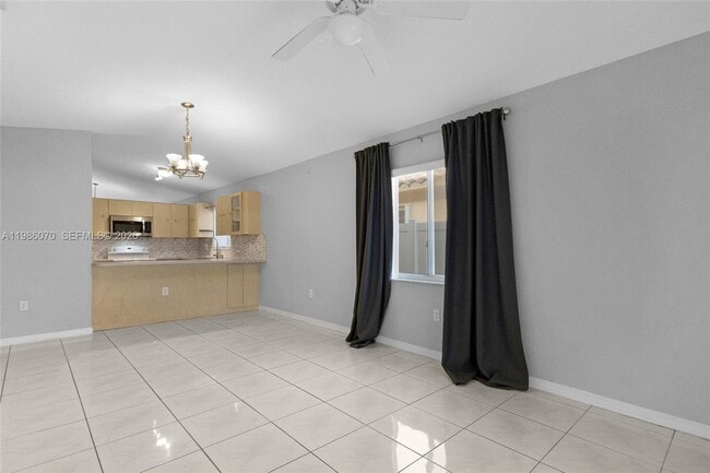 Building Photo - 10168 NW 126th Terrace