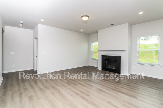Building Photo - 415 Sierra Pt