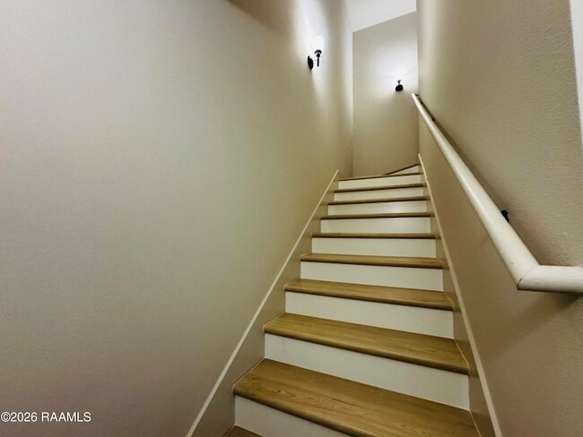 Building Photo - 101 Foster Grove Drive