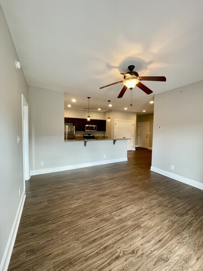 Building Photo - 100 Portico Street