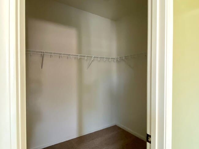 Building Photo - $2,395 Shields & Fowler, 4 Bedroom Home - ...