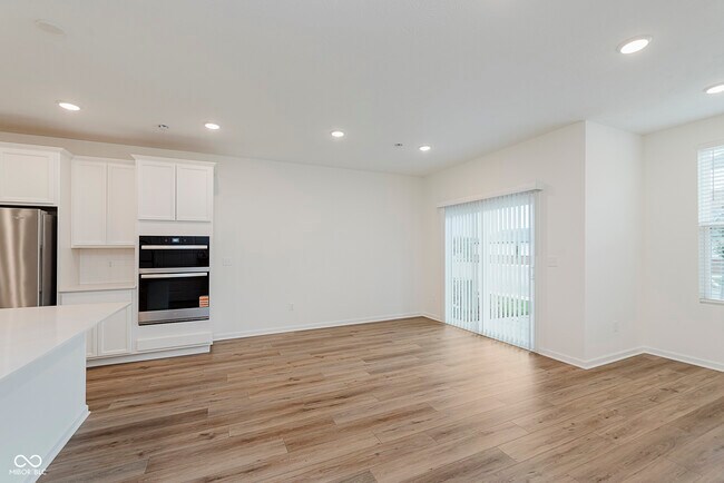 Building Photo - 7306 Shroyer Wy