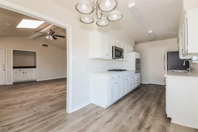 Building Photo - 608 San Carlos Dr