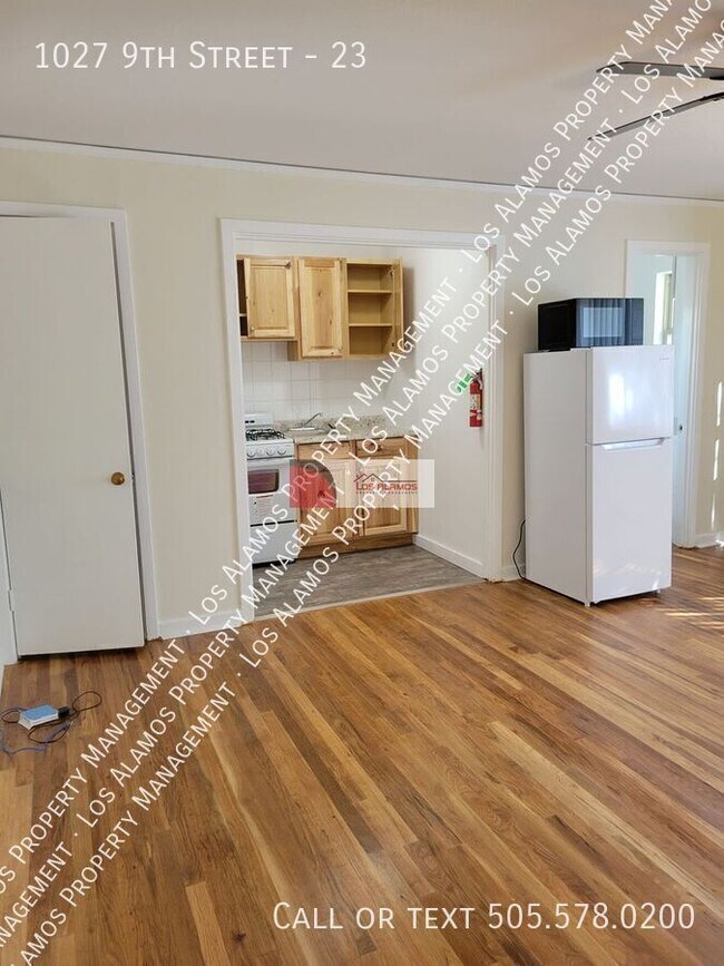 Primary Photo - 1027 9th St