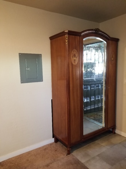 Building Photo - 3720 Clayton Rd