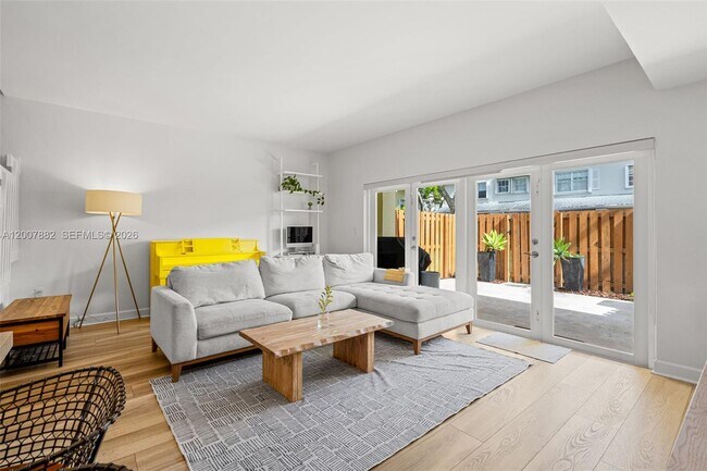 Building Photo - 11845 SW 100th St