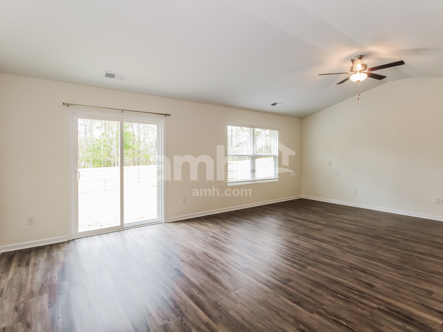 Building Photo - 1397 John Swann St