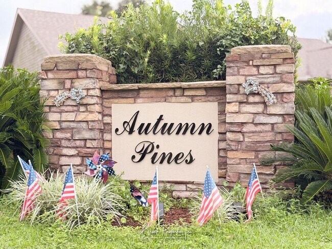 Building Photo - 6185 Autumn Pines Cir