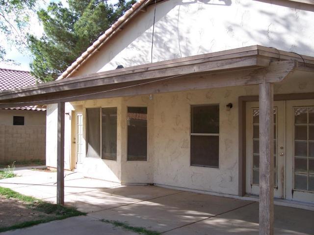 Building Photo - Gilbert 3Bd/2Bth + Den Single Story Home - Landscaping Included