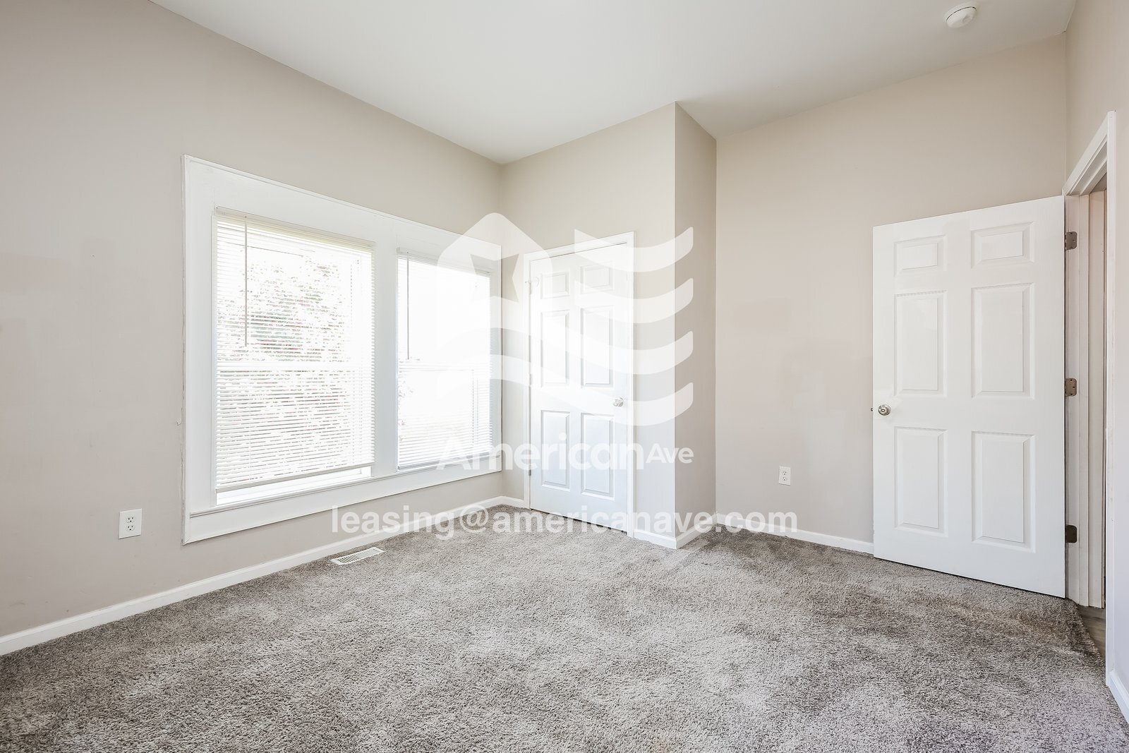 Building Photo - 203 Wellington St