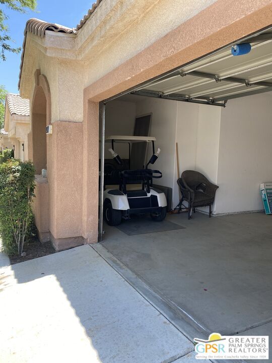 Building Photo - 29727 W Laguna Dr