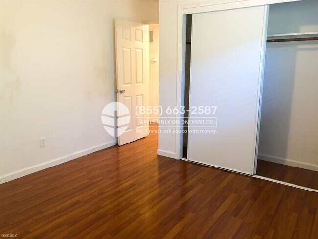 Building Photo - 248 Greendale Way