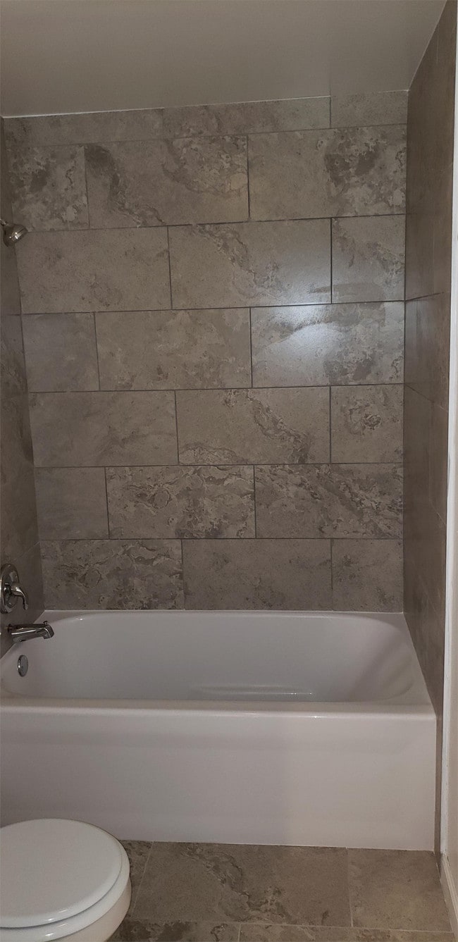 Building Photo - 2203 Barton Blvd