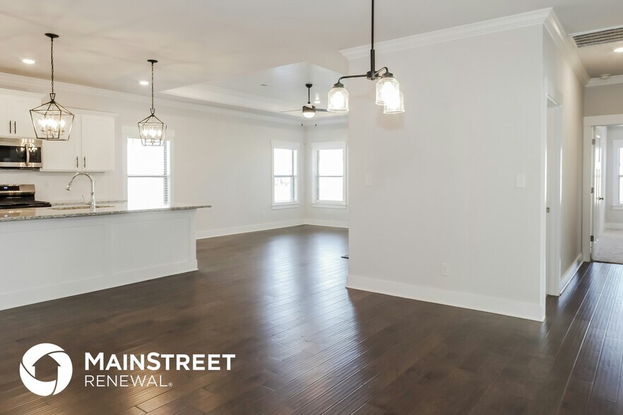 Building Photo - 14628 River Birch Ln