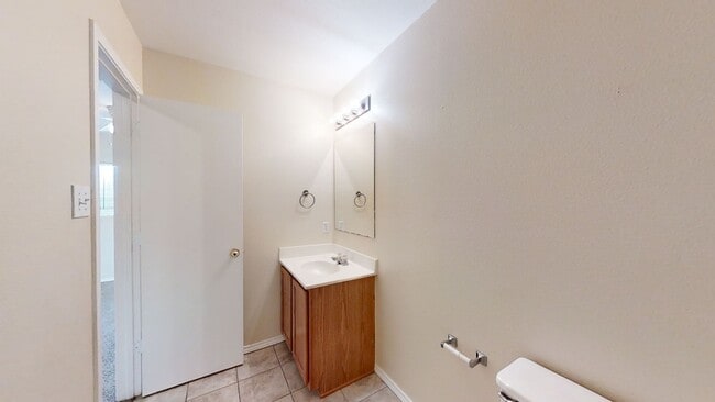 Building Photo - 3bd/2.5ba In Desired Westcreek! $1795/mo!