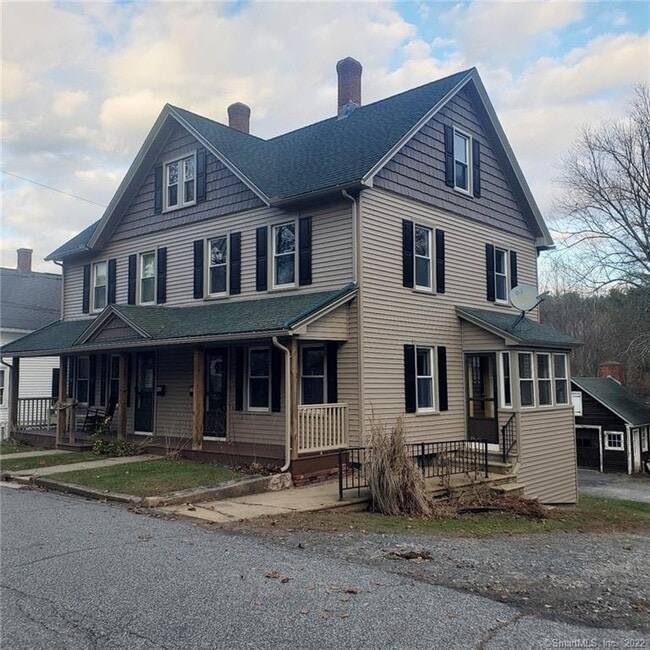 Primary Photo - 58 Willington Ave