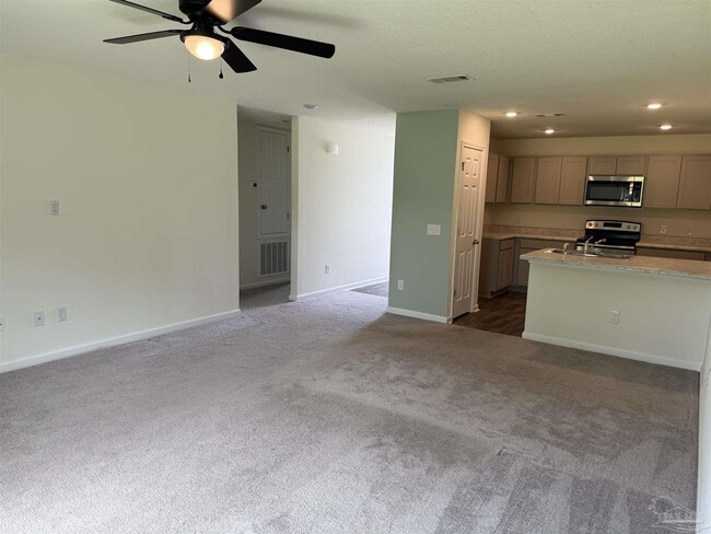 Building Photo - 8743 Schooner Ln